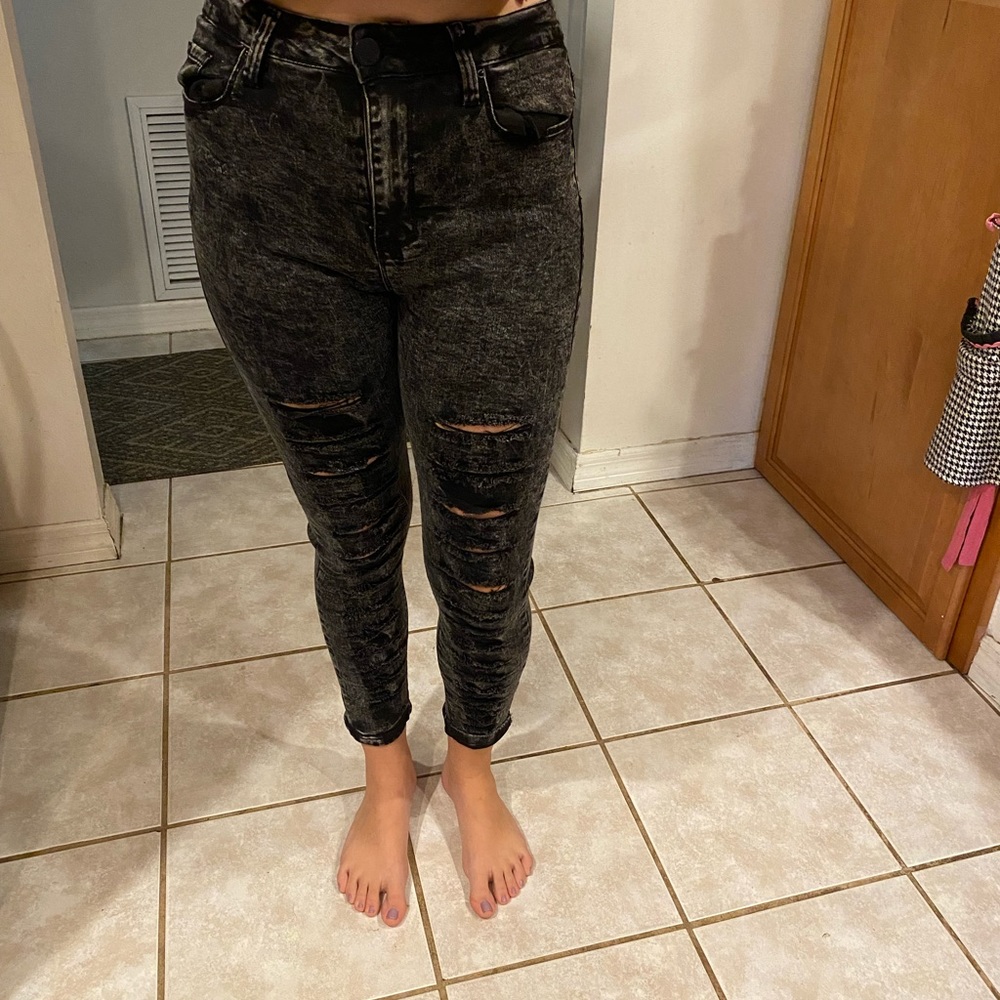 Bamboo acid wash distressed jeans, worn once